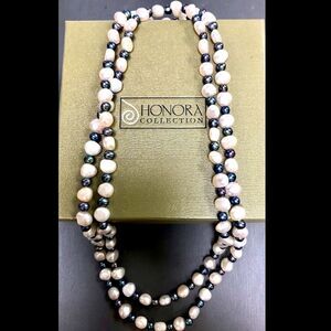 Honora
34" Strand white and gray Pearl Necklace & original pouch